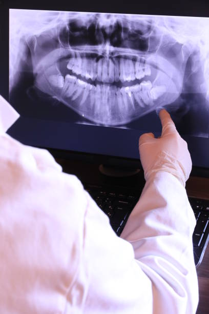 Best Cosmetic Emergency Dentistry in Liberty Triangle, FL